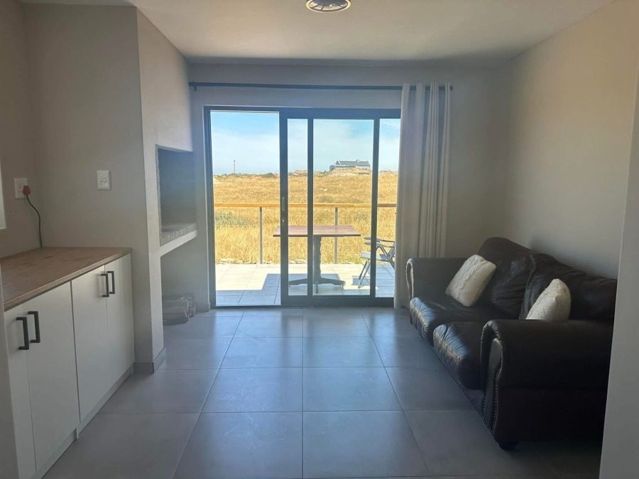 To Let 3 Bedroom Property for Rent in Hoogland Western Cape